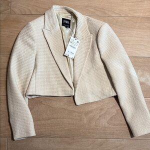 Zara Women's Beige Textured Cropped Blazer